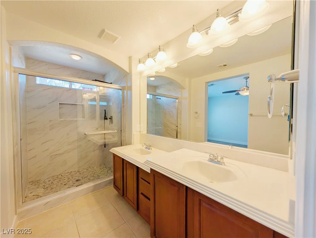 10469 Mulvaney, Las Vegas, NV 89141