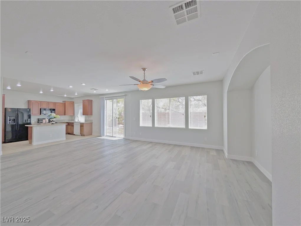10469 Mulvaney, Las Vegas, NV 89141