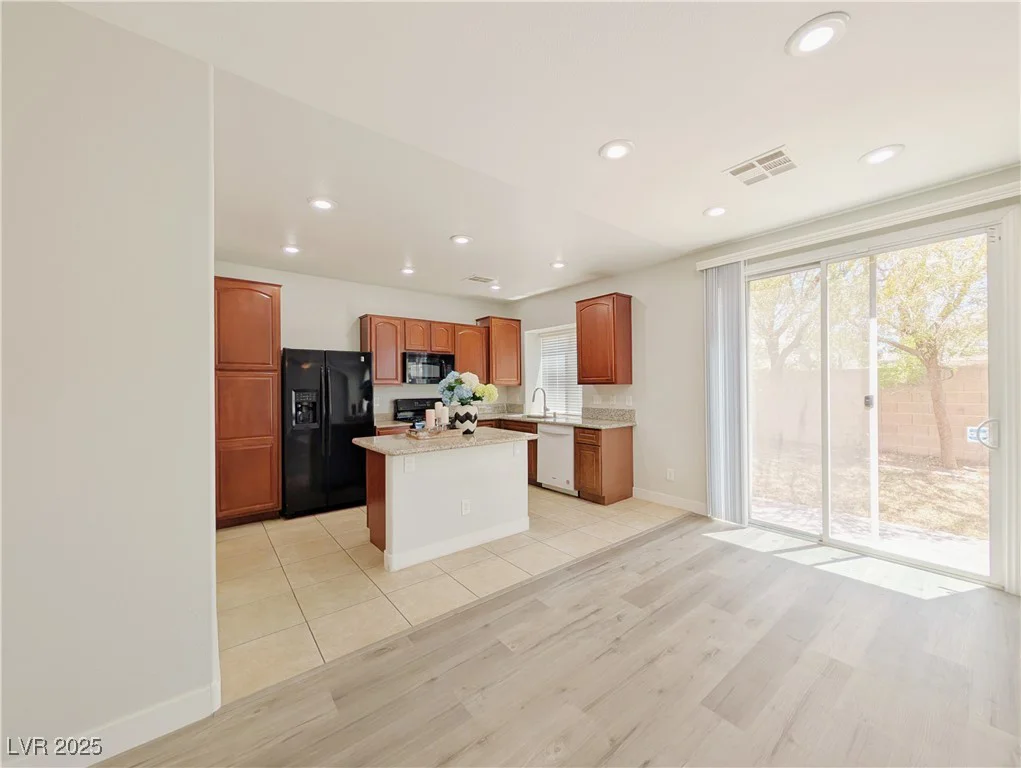 10469 Mulvaney, Las Vegas, NV 89141