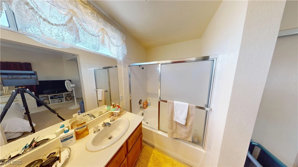 1745 Walingwood, North Las Vegas, NV 89031