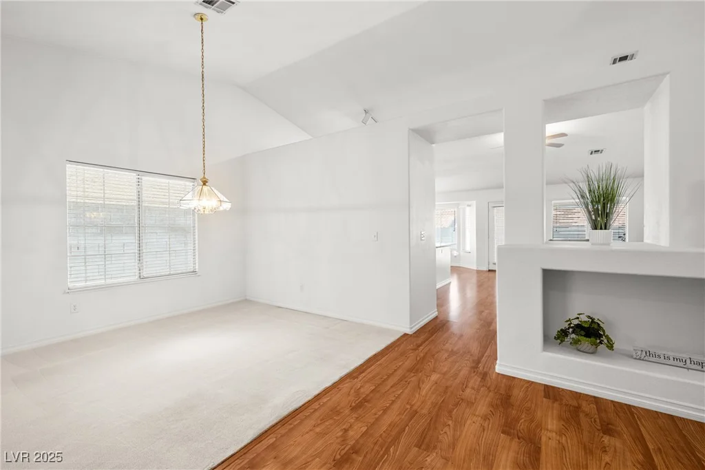 5704 Owl Butte, Las Vegas, NV 89149