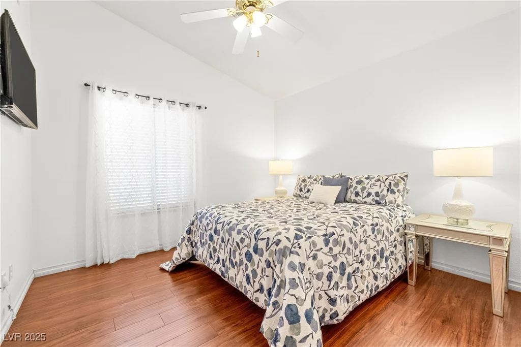 5704 Owl Butte, Las Vegas, NV 89149