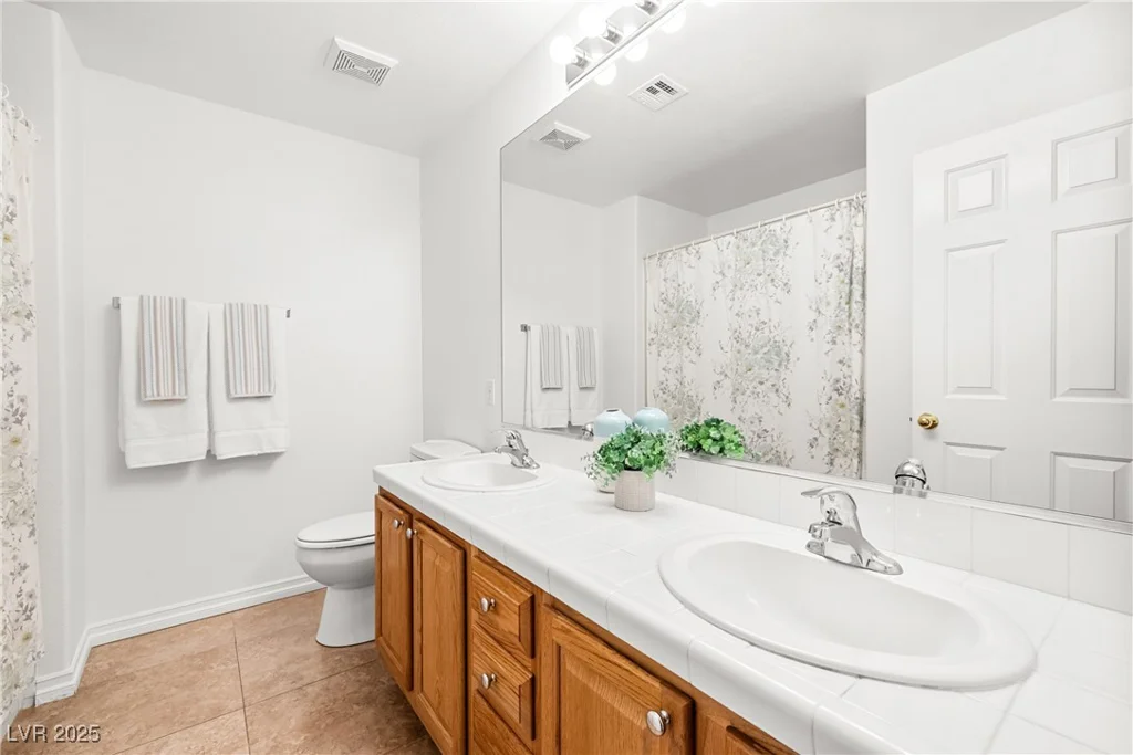 5704 Owl Butte, Las Vegas, NV 89149