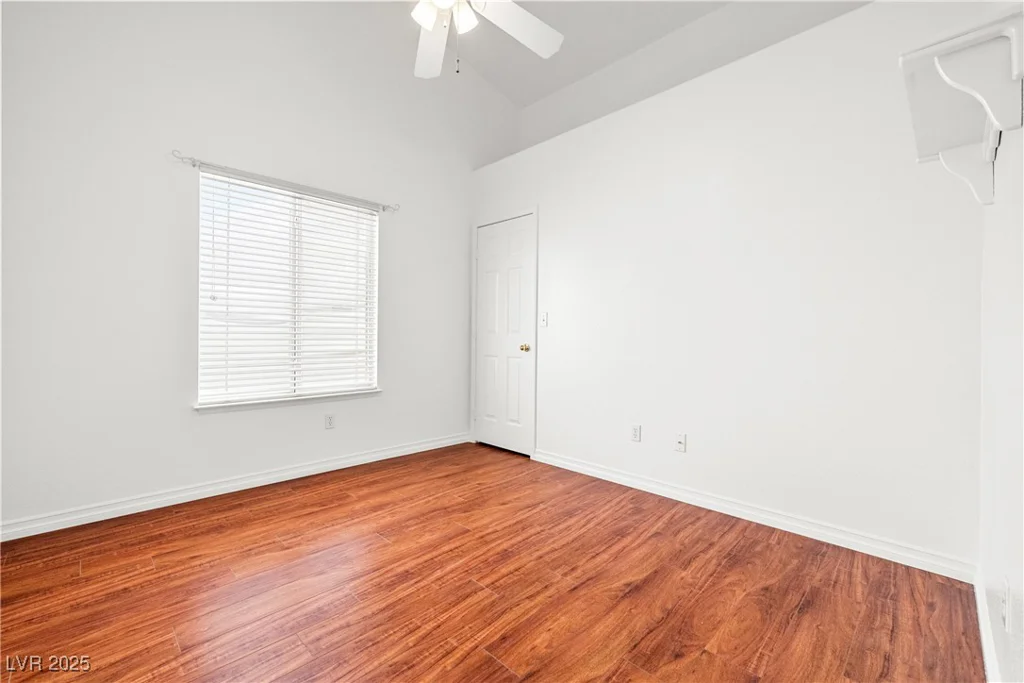 5704 Owl Butte, Las Vegas, NV 89149