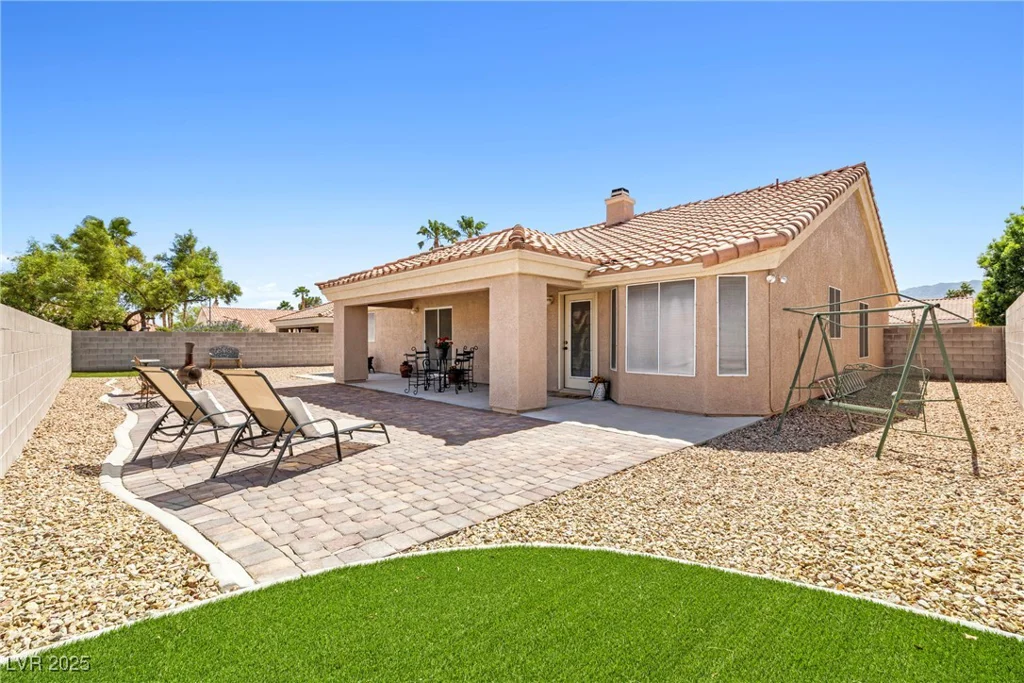 5704 Owl Butte, Las Vegas, NV 89149