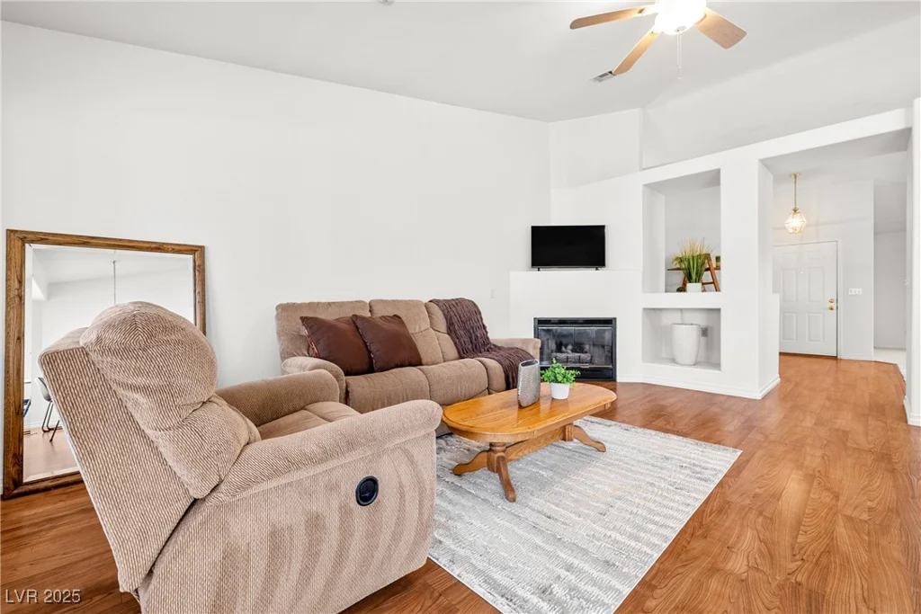 5704 Owl Butte, Las Vegas, NV 89149
