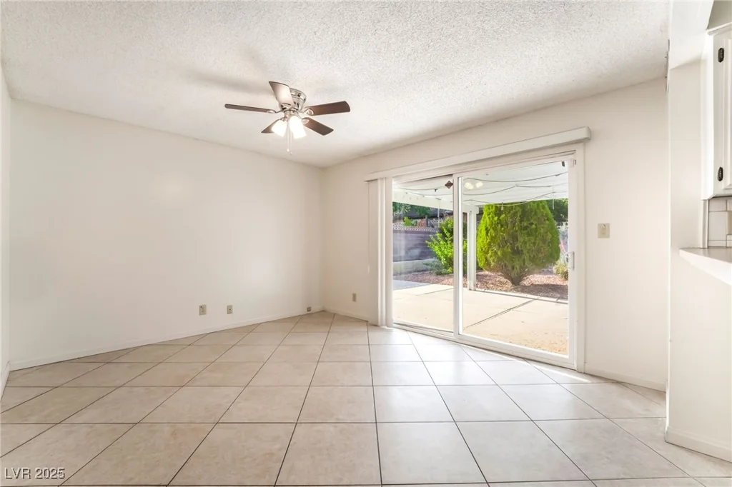 4016 Stormcrest, Las Vegas, NV 89107