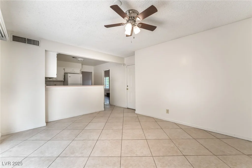 4016 Stormcrest, Las Vegas, NV 89107