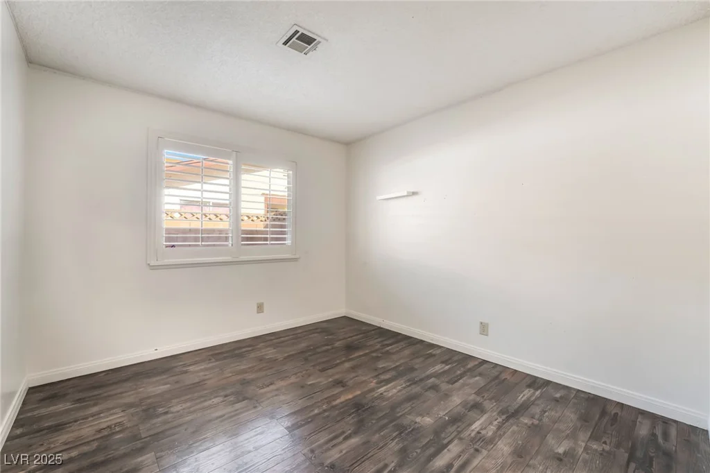 4016 Stormcrest, Las Vegas, NV 89107