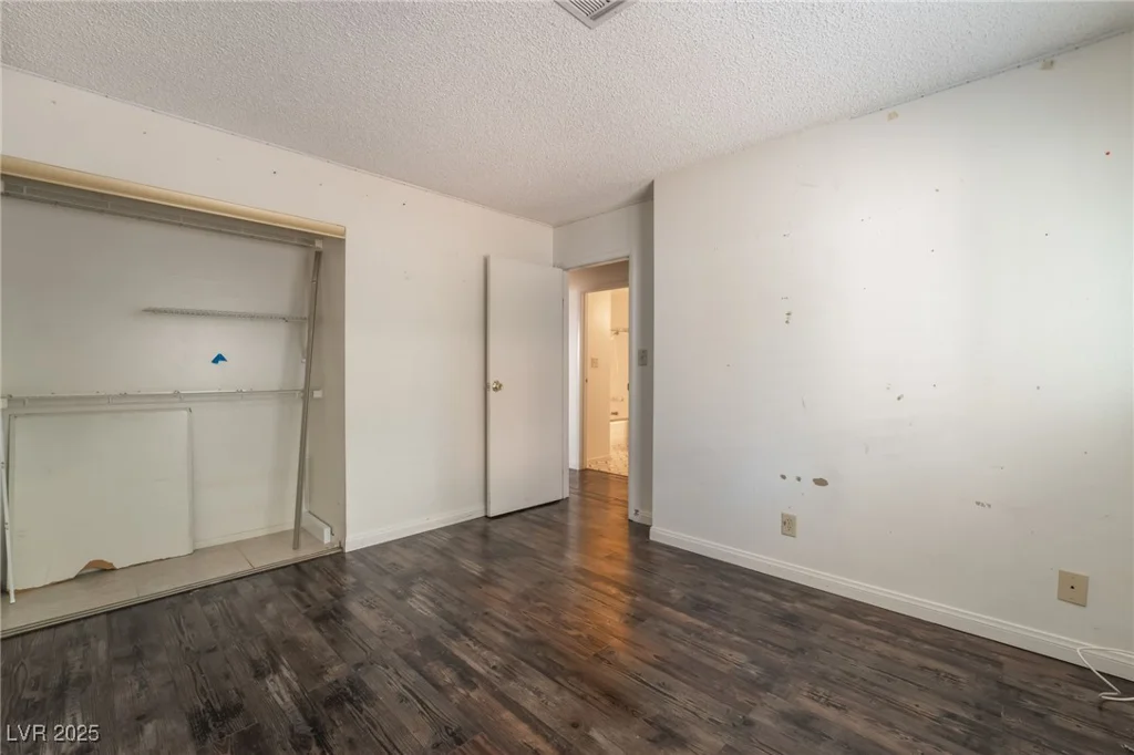 4016 Stormcrest, Las Vegas, NV 89107