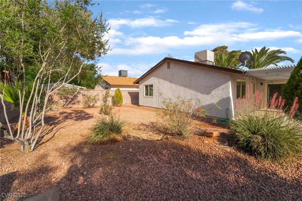 4016 Stormcrest, Las Vegas, NV 89107