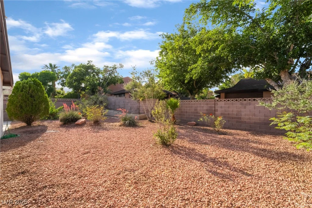 4016 Stormcrest, Las Vegas, NV 89107