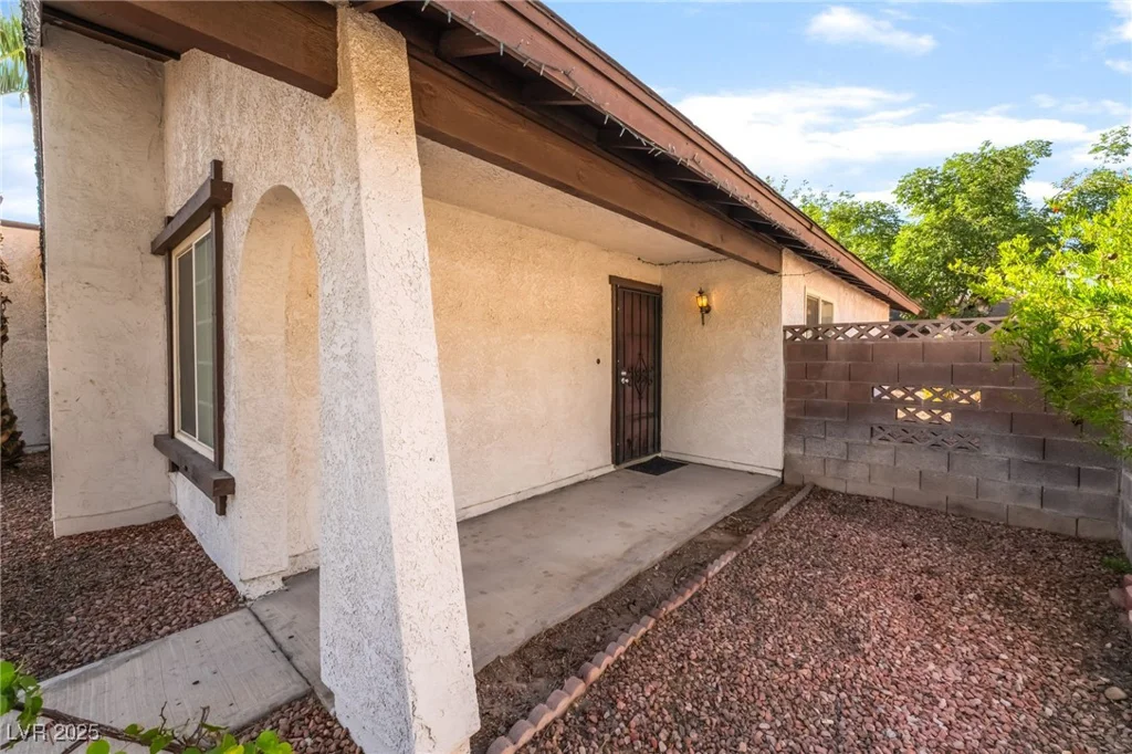4016 Stormcrest, Las Vegas, NV 89107
