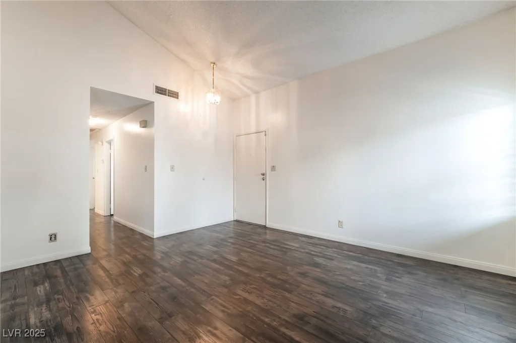 4016 Stormcrest, Las Vegas, NV 89107