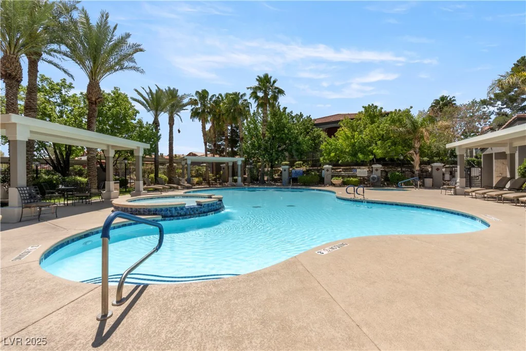 950 Seven Hills, Henderson, NV 89052
