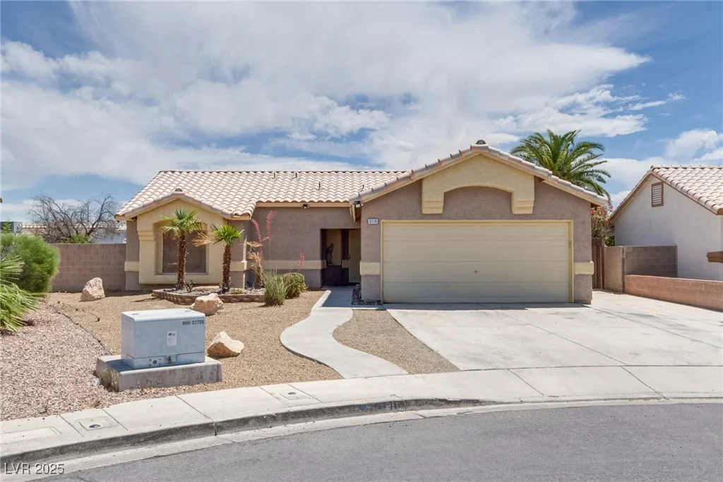 5116 Blue Onion, North Las Vegas, NV 89031