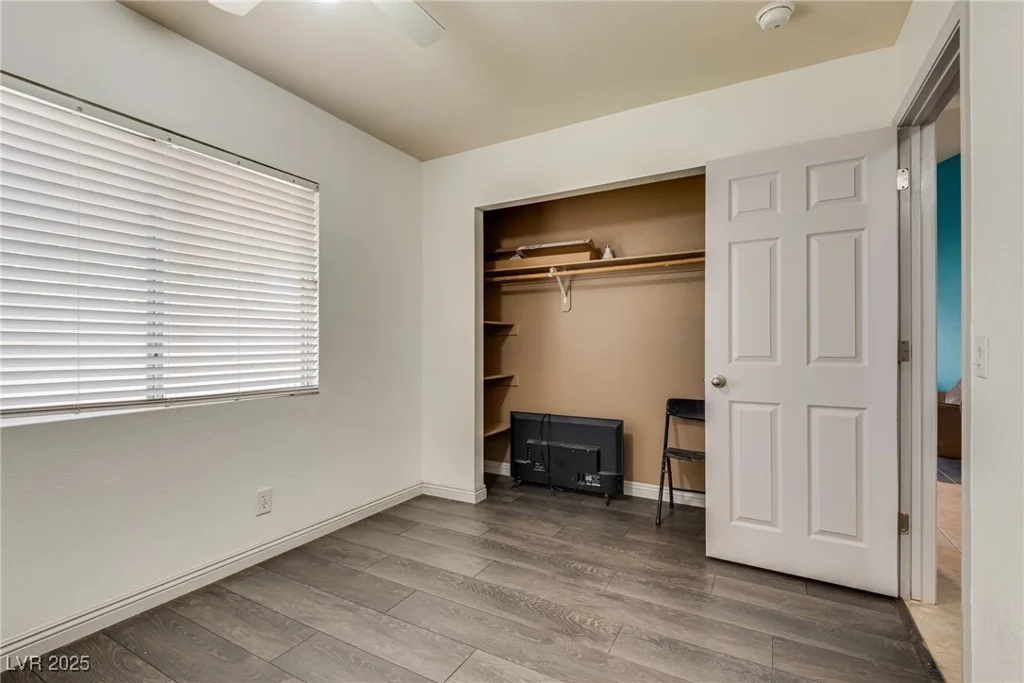 5116 Blue Onion, North Las Vegas, NV 89031