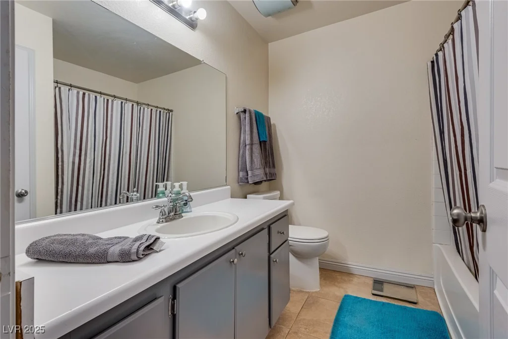 5116 Blue Onion, North Las Vegas, NV 89031