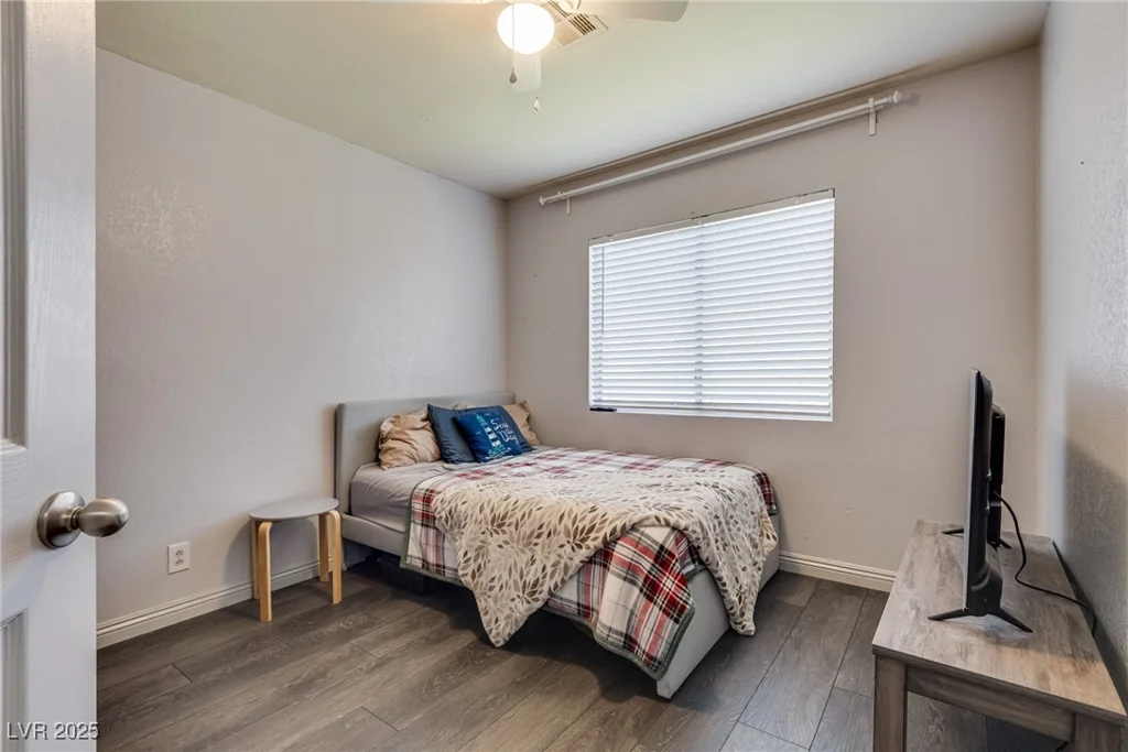 5116 Blue Onion, North Las Vegas, NV 89031