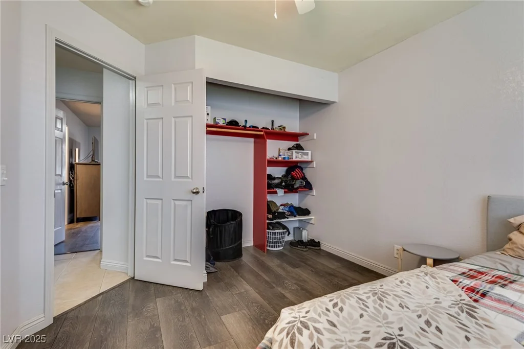 5116 Blue Onion, North Las Vegas, NV 89031