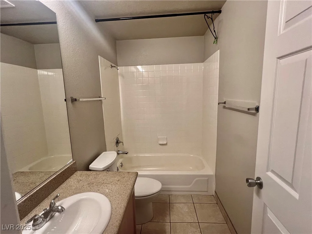 8600 Charleston, Las Vegas, NV 89117