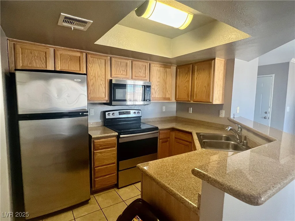 8600 Charleston, Las Vegas, NV 89117