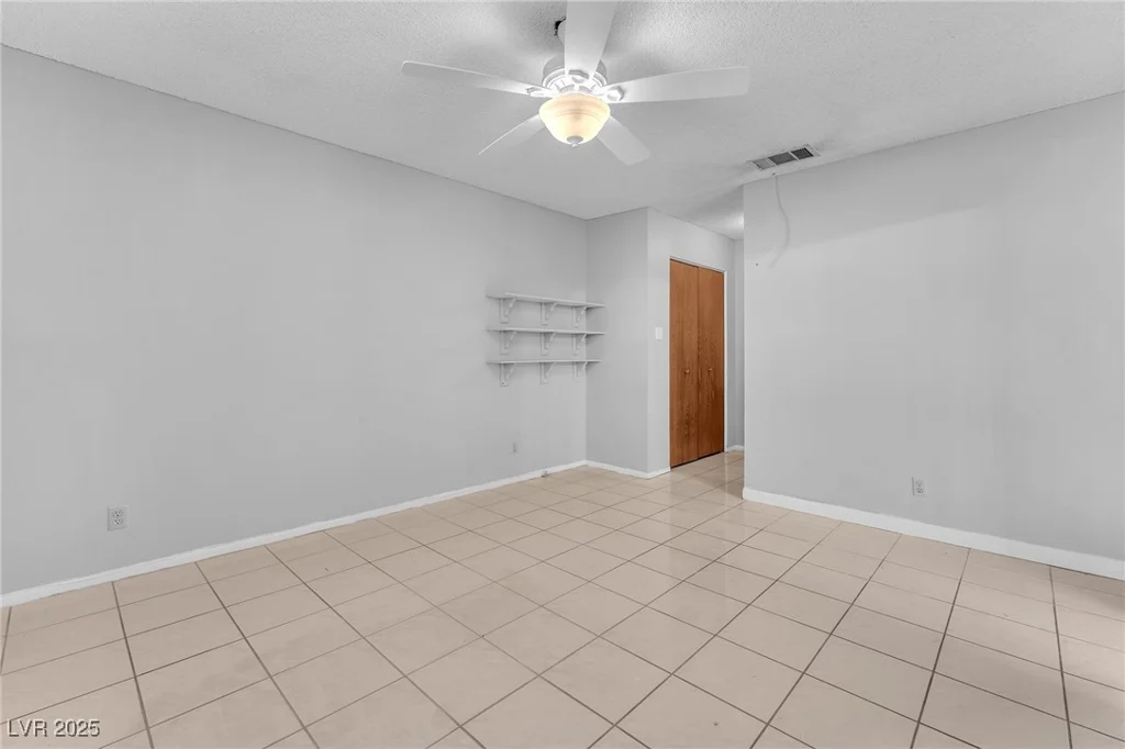4386 El Cebra, Las Vegas, NV 89121