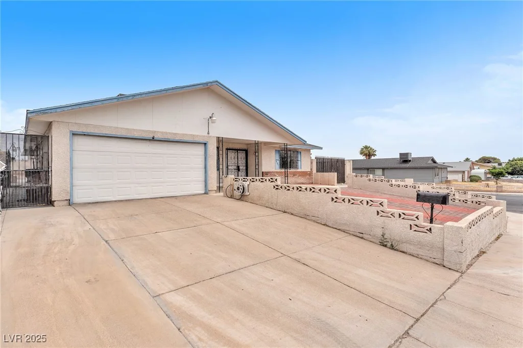 4386 El Cebra, Las Vegas, NV 89121