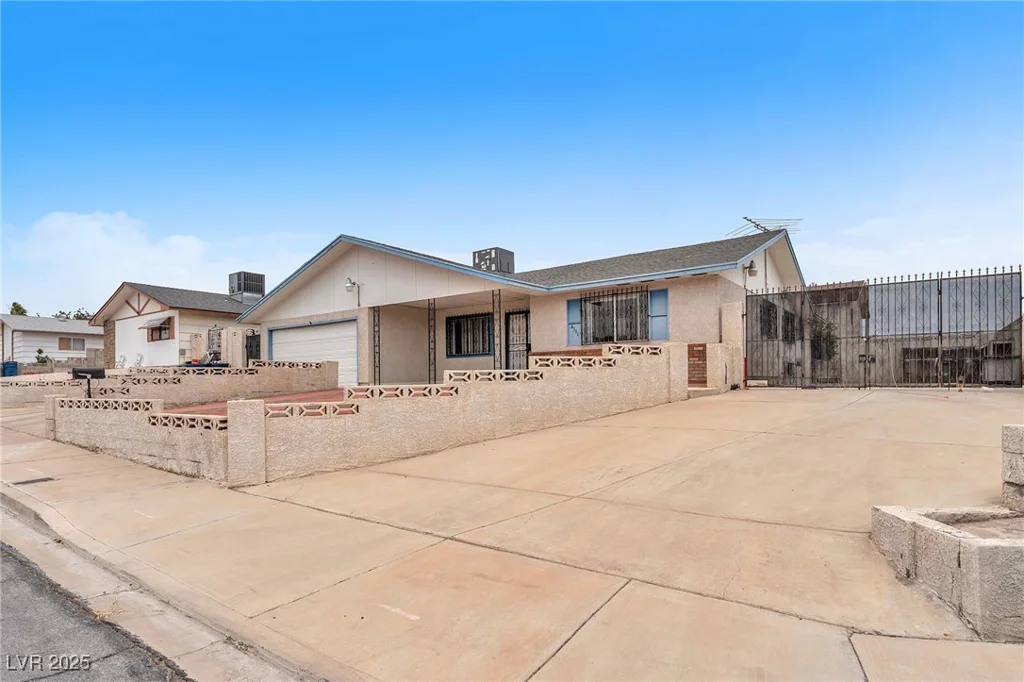 4386 El Cebra, Las Vegas, NV 89121