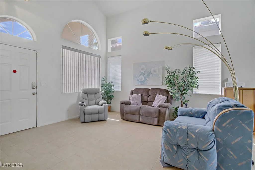 8116 Kokoma, Las Vegas, NV 89128