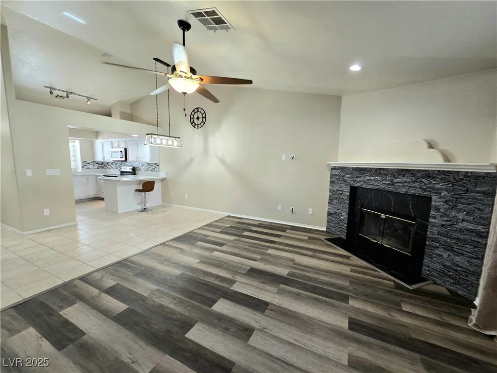 2035 Warm Springs, Las Vegas, NV 89119