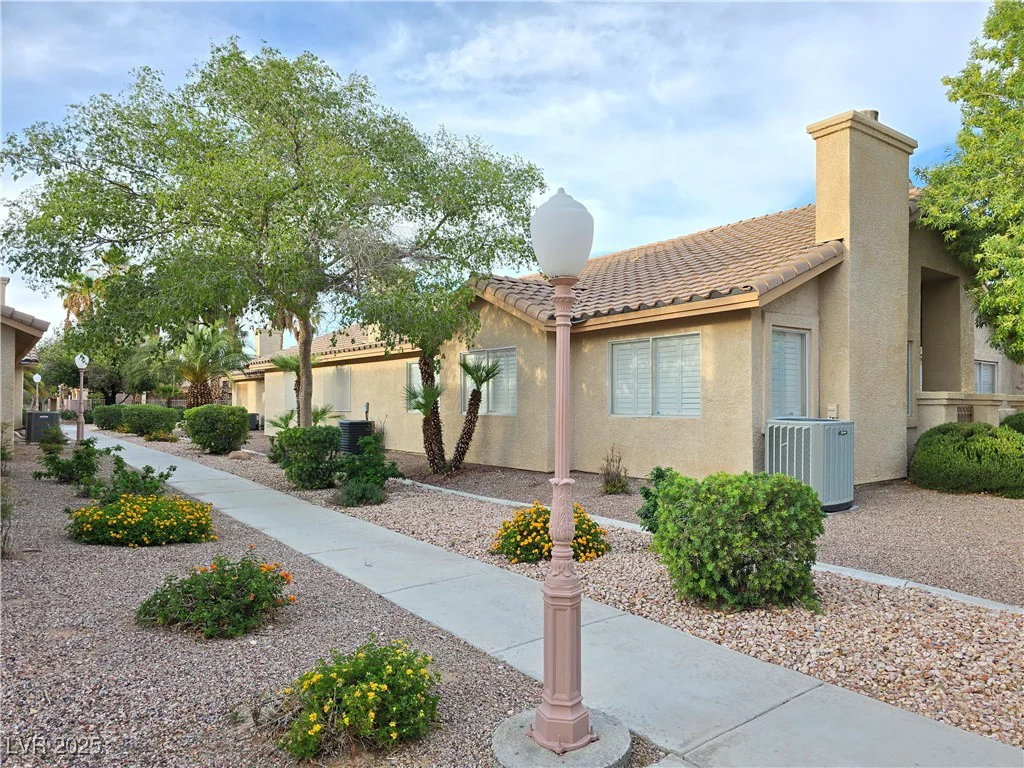 2035 Warm Springs, Las Vegas, NV 89119
