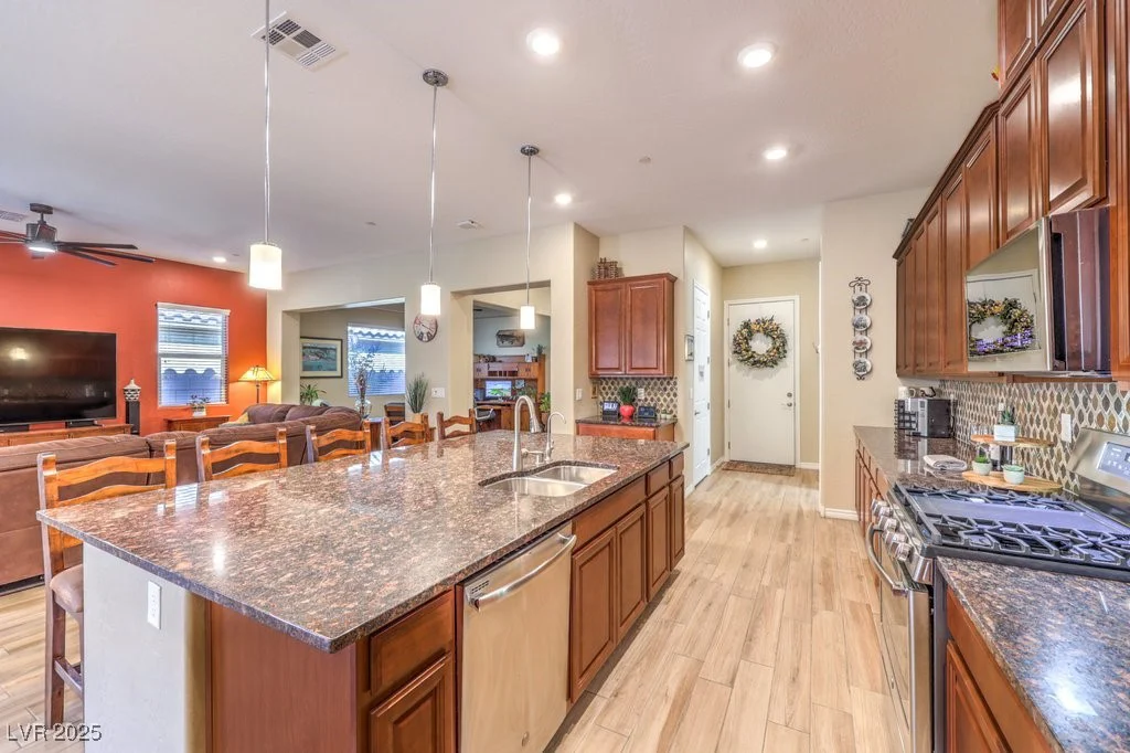 489 Open Hill, Henderson, NV 89011