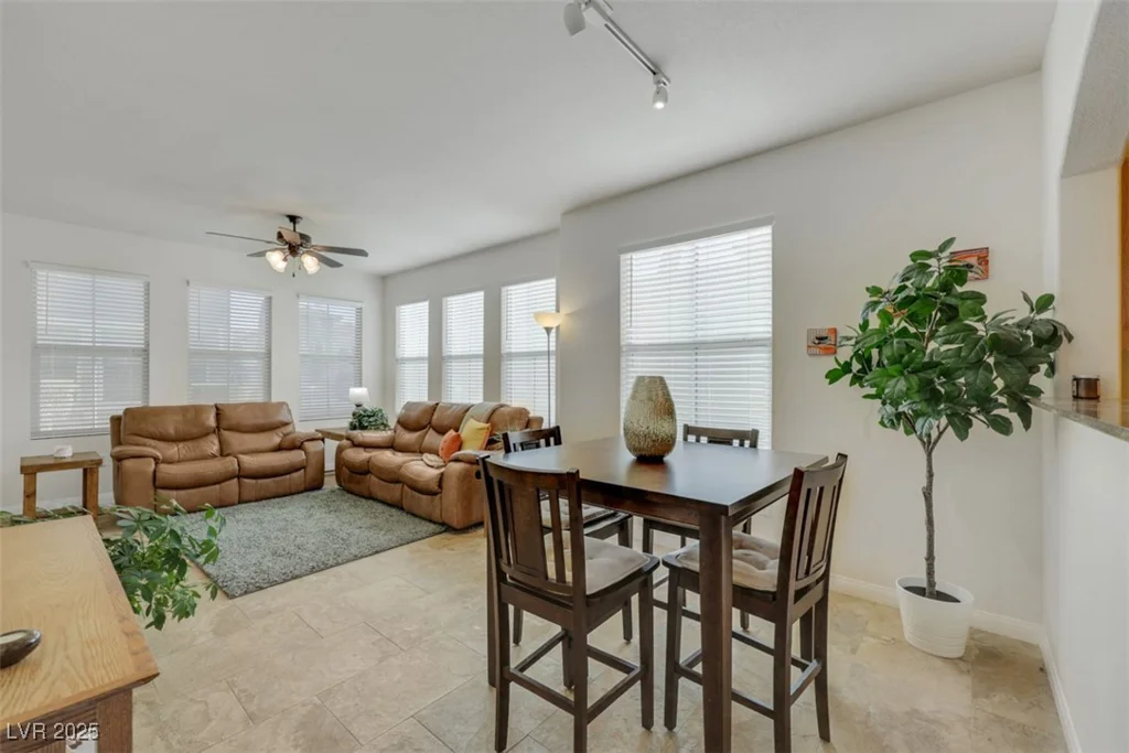 10001 Peace, Las Vegas, NV 89147