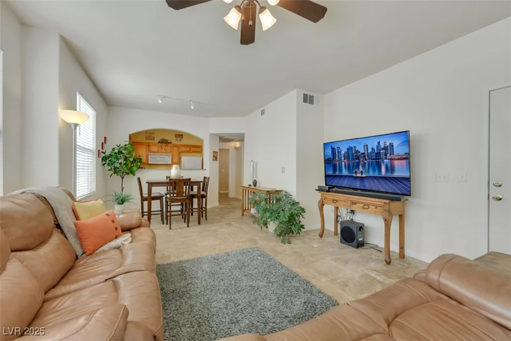 10001 Peace, Las Vegas, NV 89147