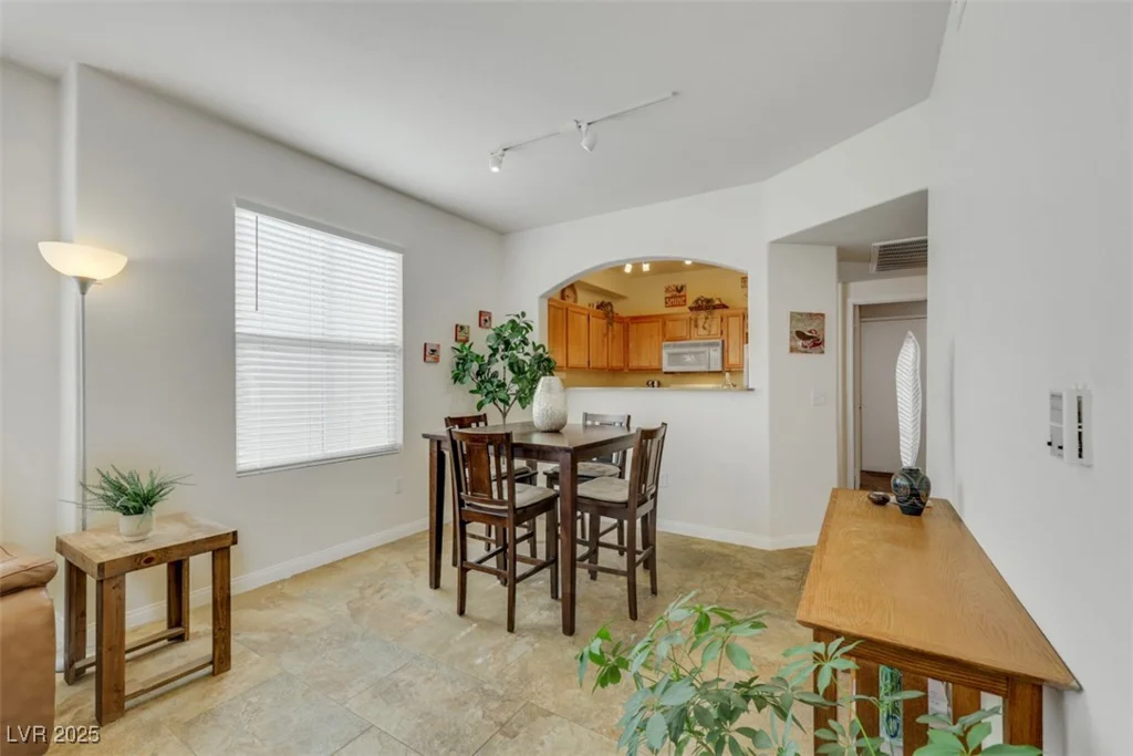 10001 Peace, Las Vegas, NV 89147