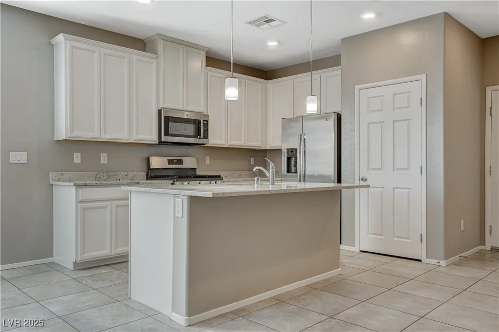 8486 Insignia, Las Vegas, NV 89178