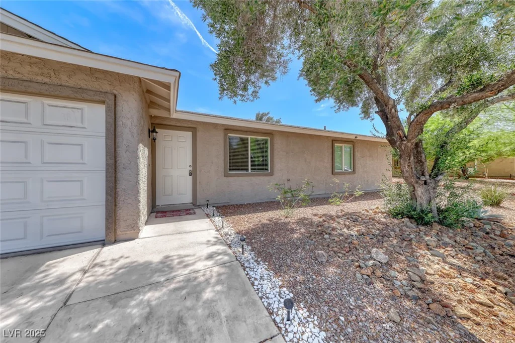 5257 Sunbury, Las Vegas, NV 89122