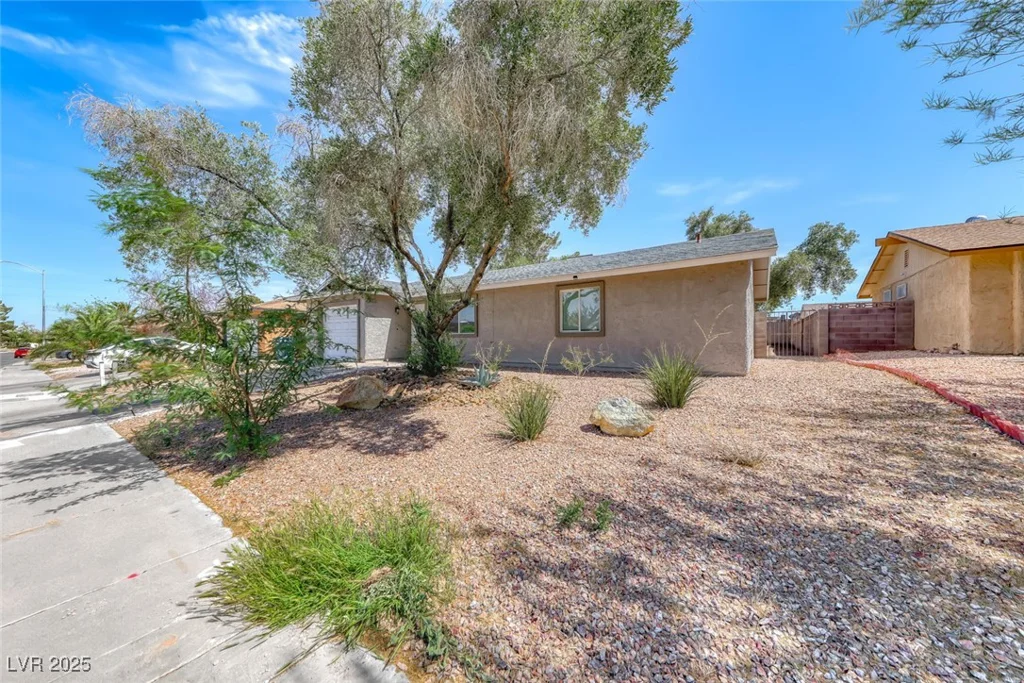 5257 Sunbury, Las Vegas, NV 89122
