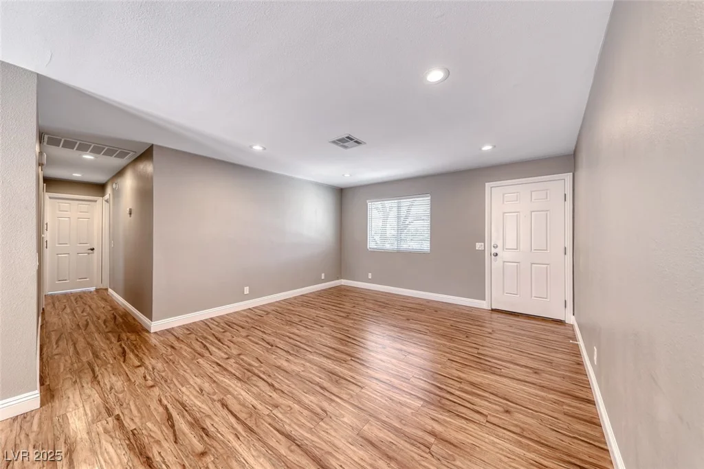 5257 Sunbury, Las Vegas, NV 89122