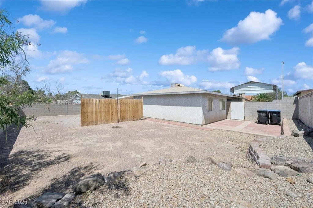460 Crestway, Henderson, NV 89015