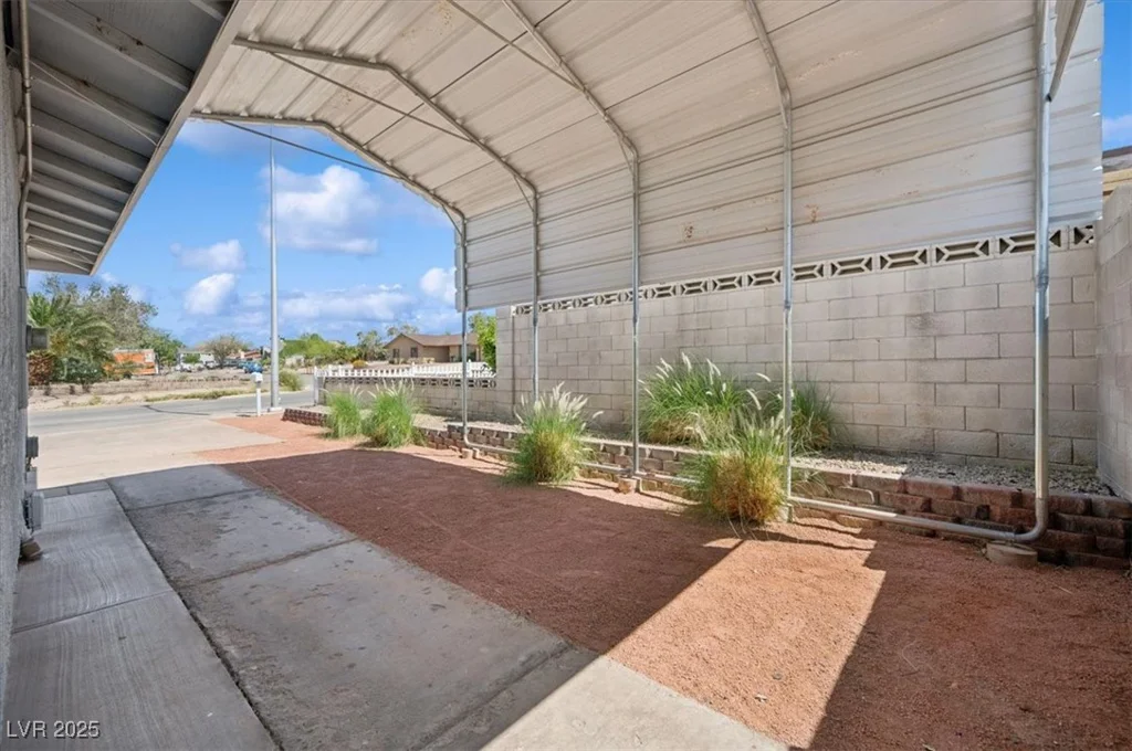 460 Crestway, Henderson, NV 89015