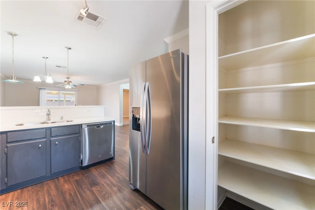 5524 La Pelusa, North Las Vegas, NV 89031