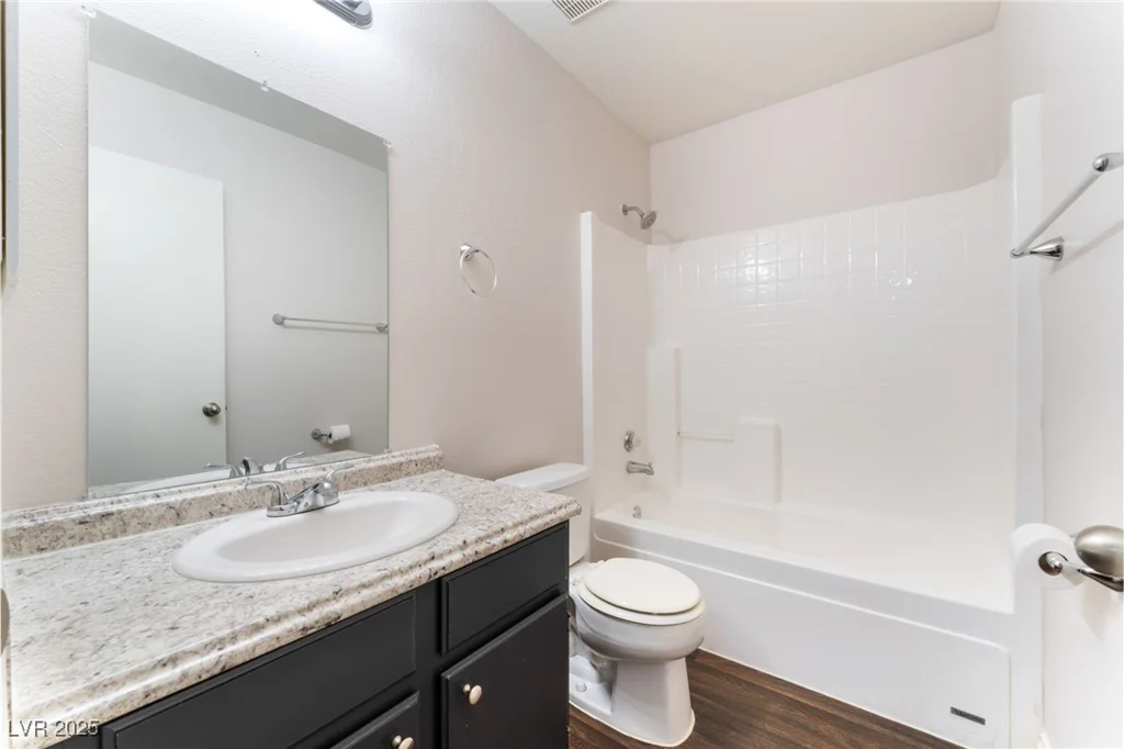 5524 La Pelusa, North Las Vegas, NV 89031