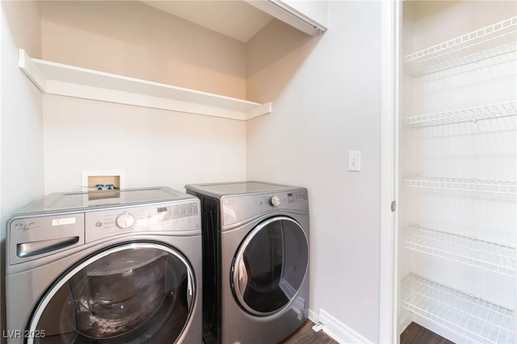 5524 La Pelusa, North Las Vegas, NV 89031