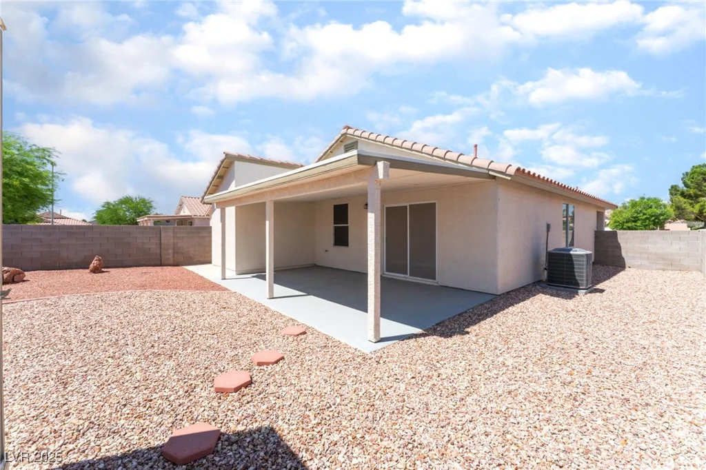 5524 La Pelusa, North Las Vegas, NV 89031