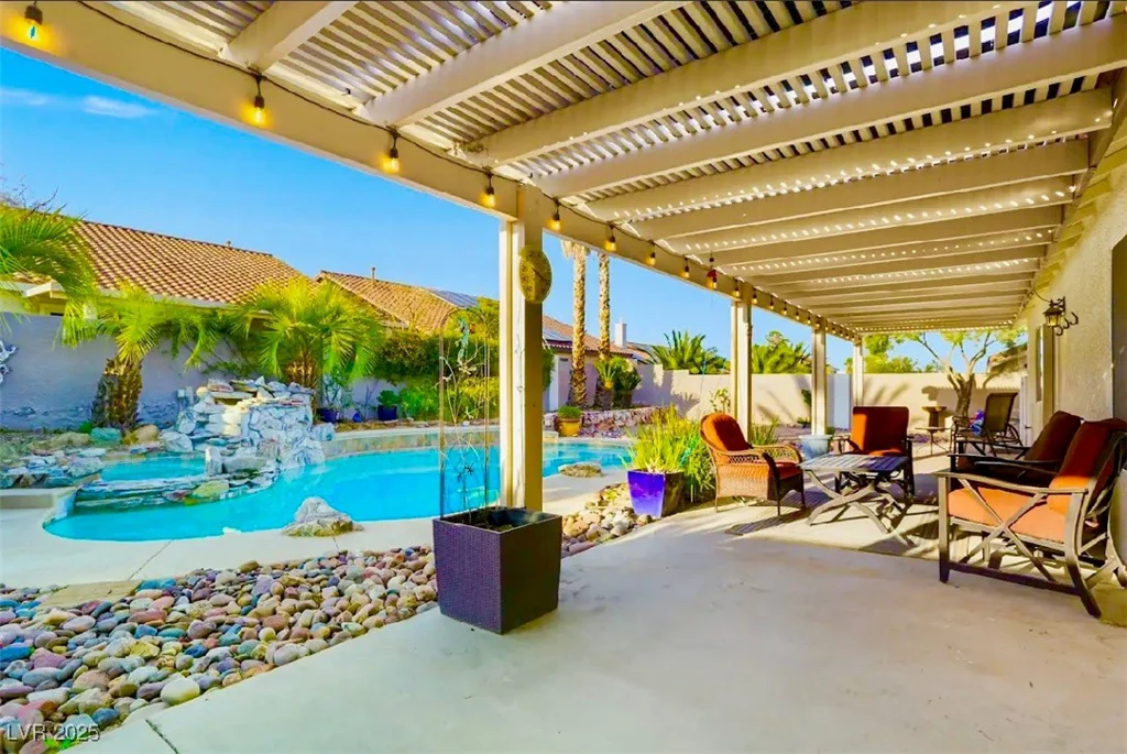 8928 Rusty Rifle, Las Vegas, NV 89143