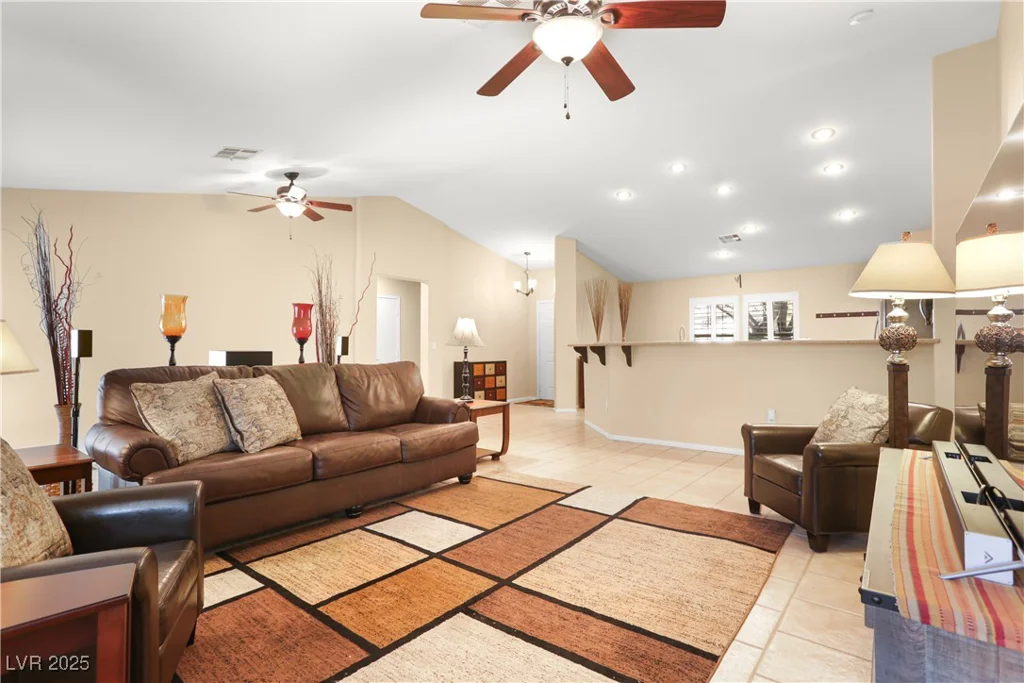 8928 Rusty Rifle, Las Vegas, NV 89143