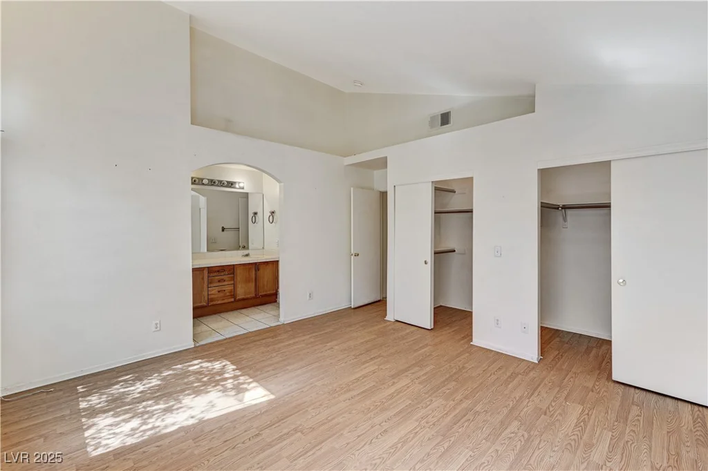 5016 Jacarilla, North Las Vegas, NV 89031
