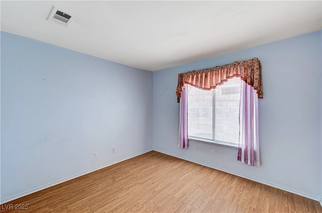 5016 Jacarilla, North Las Vegas, NV 89031